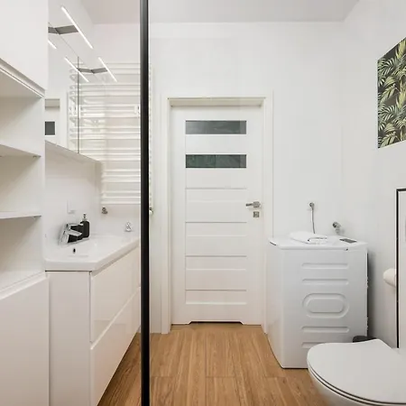 Wola Guminska Comfort By Bookinghost Apartamento